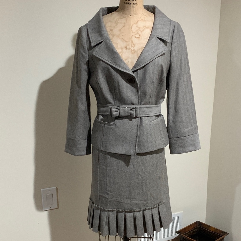 Valentino Elegant Gray Skirt Set with Pleated Hem